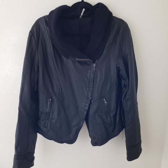 Free People Jackets & Blazers - FREE PEOPLE Faux Leather Vegan Leather Moto Jacket